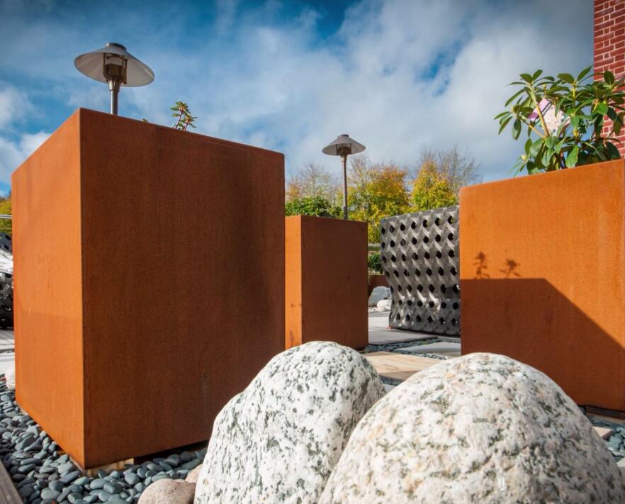 米林锈钢板花箱